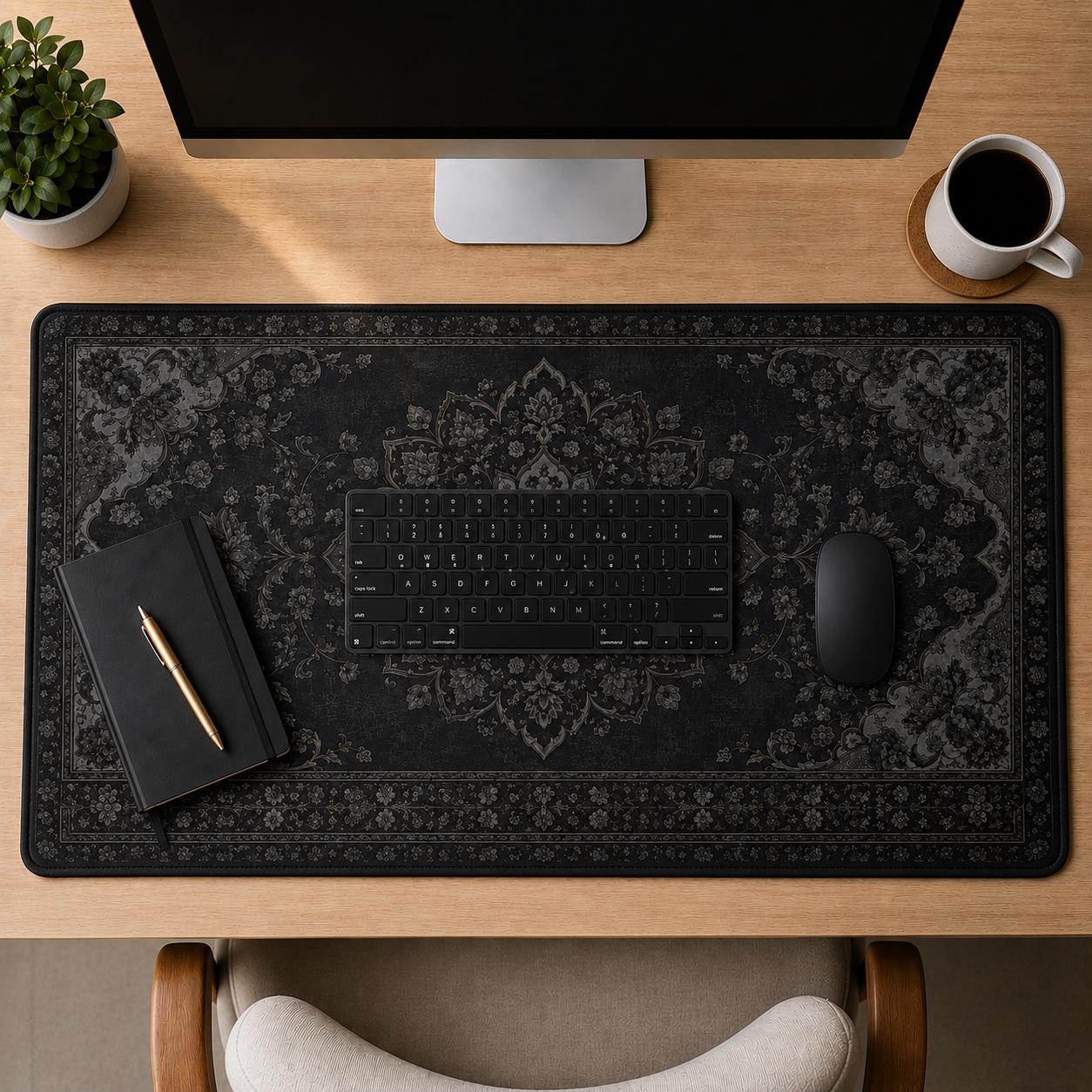 Black Rug Desk Mat Dark Academ - đánh giá và giá Desk Setup Vintage