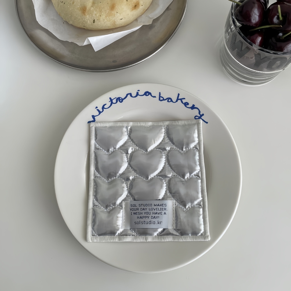 Korean Ins Love Quilted Metal  - đánh giá và giá Korean Desk Setup