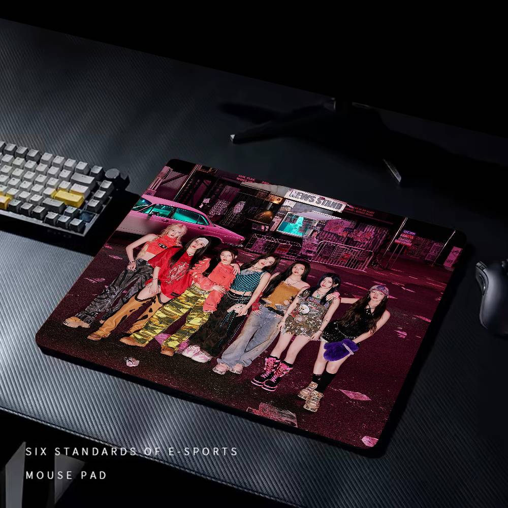 Kpop B-Babymonster NEW Mouse P - đánh giá và giá Desk Setup Kpop
